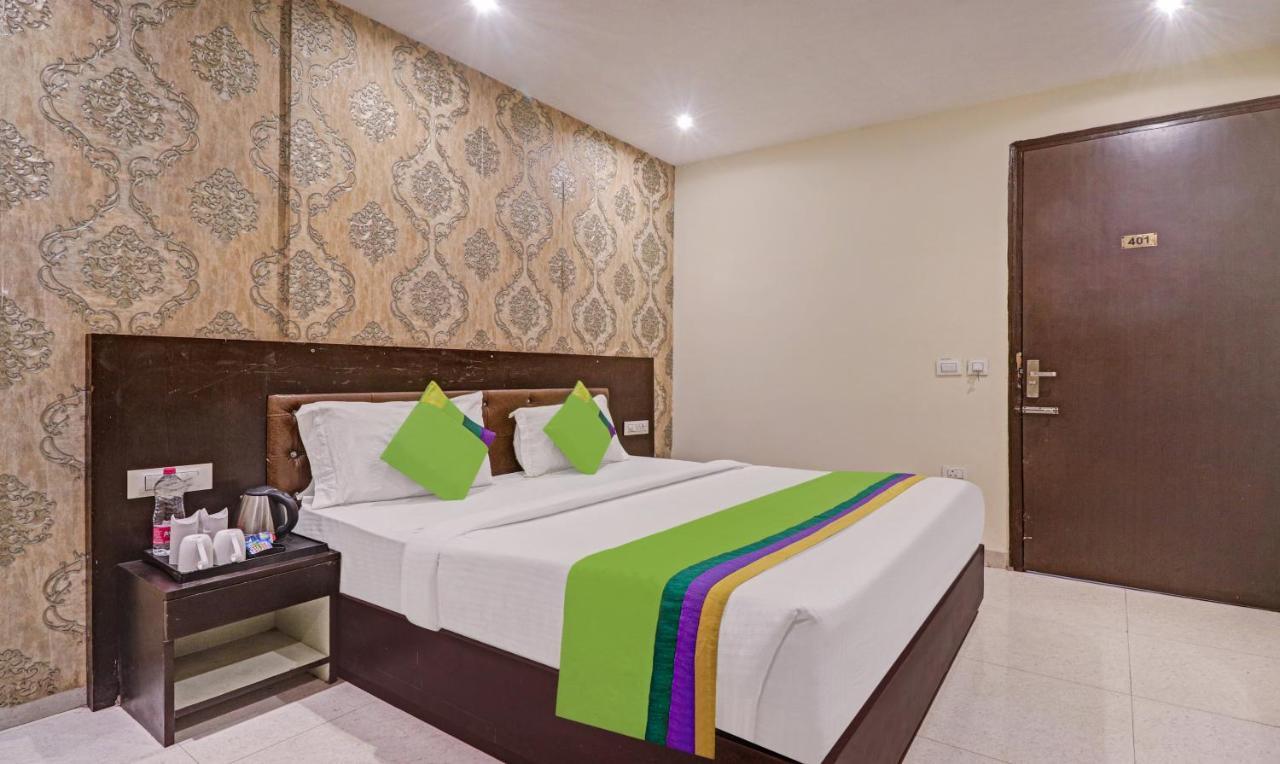 Treebo Trend Paragon Suites Mahipalpur New Delhi Exteriör bild