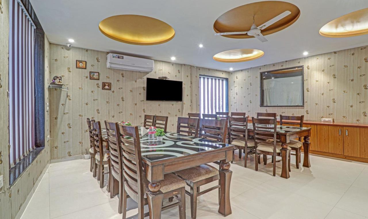 Treebo Trend Paragon Suites Mahipalpur New Delhi Exteriör bild