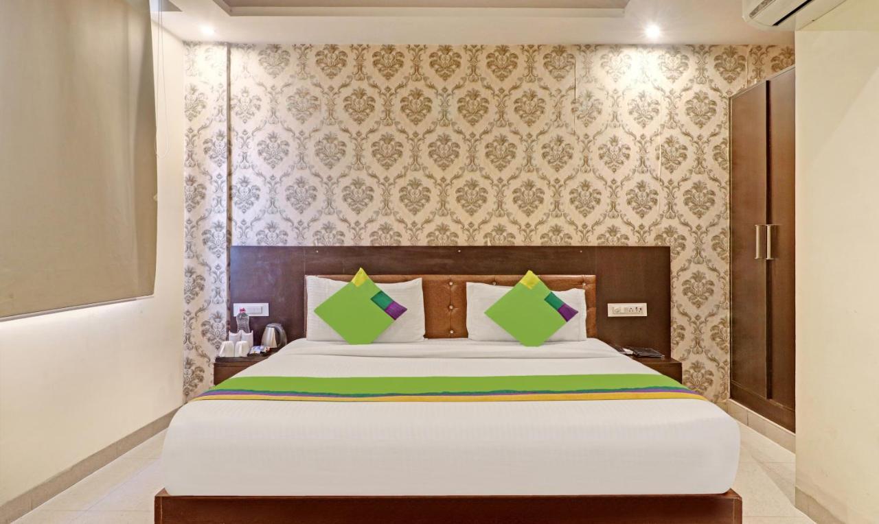 Treebo Trend Paragon Suites Mahipalpur New Delhi Exteriör bild