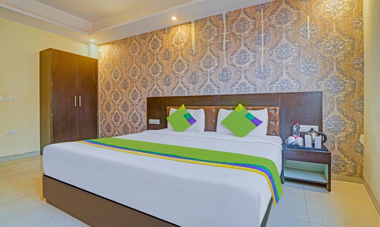 Treebo Trend Paragon Suites Mahipalpur New Delhi Exteriör bild