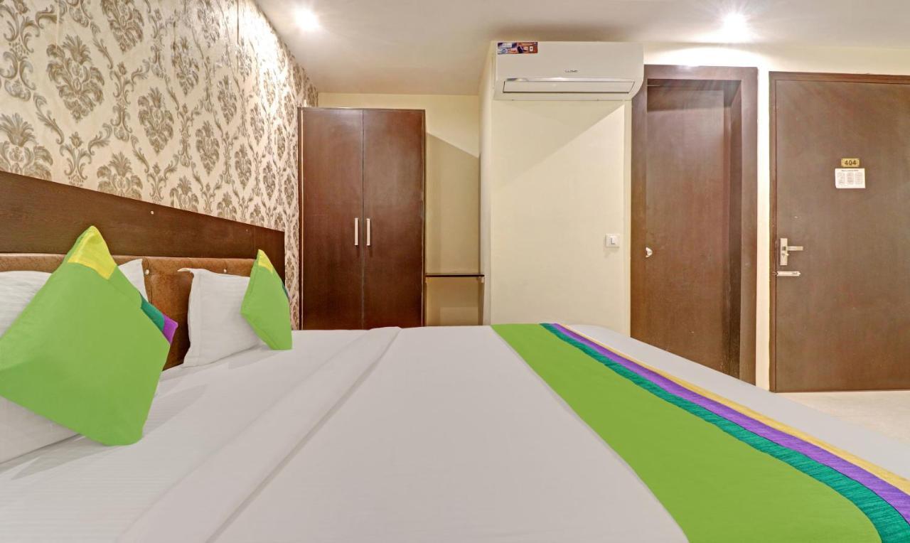 Treebo Trend Paragon Suites Mahipalpur New Delhi Exteriör bild
