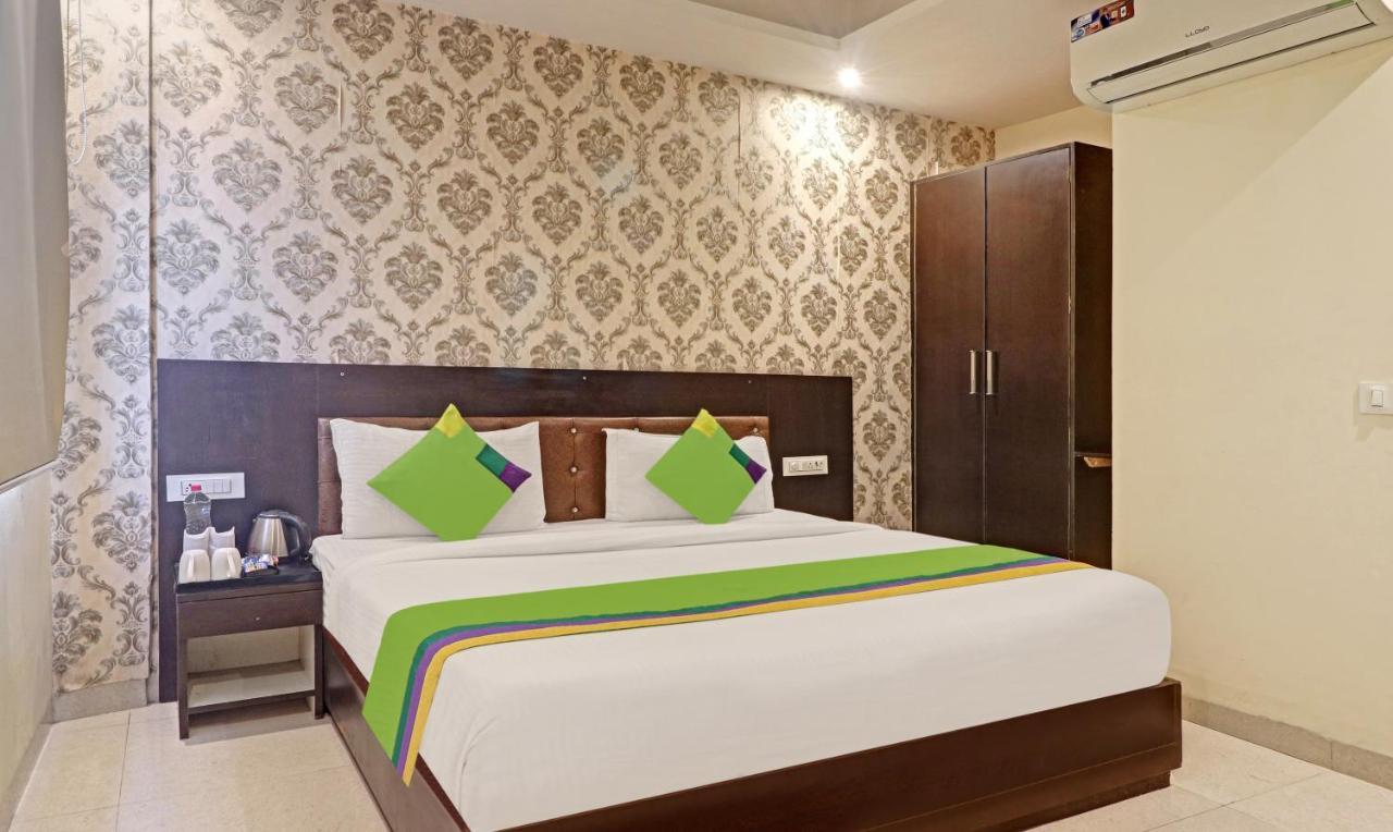 Treebo Trend Paragon Suites Mahipalpur New Delhi Exteriör bild
