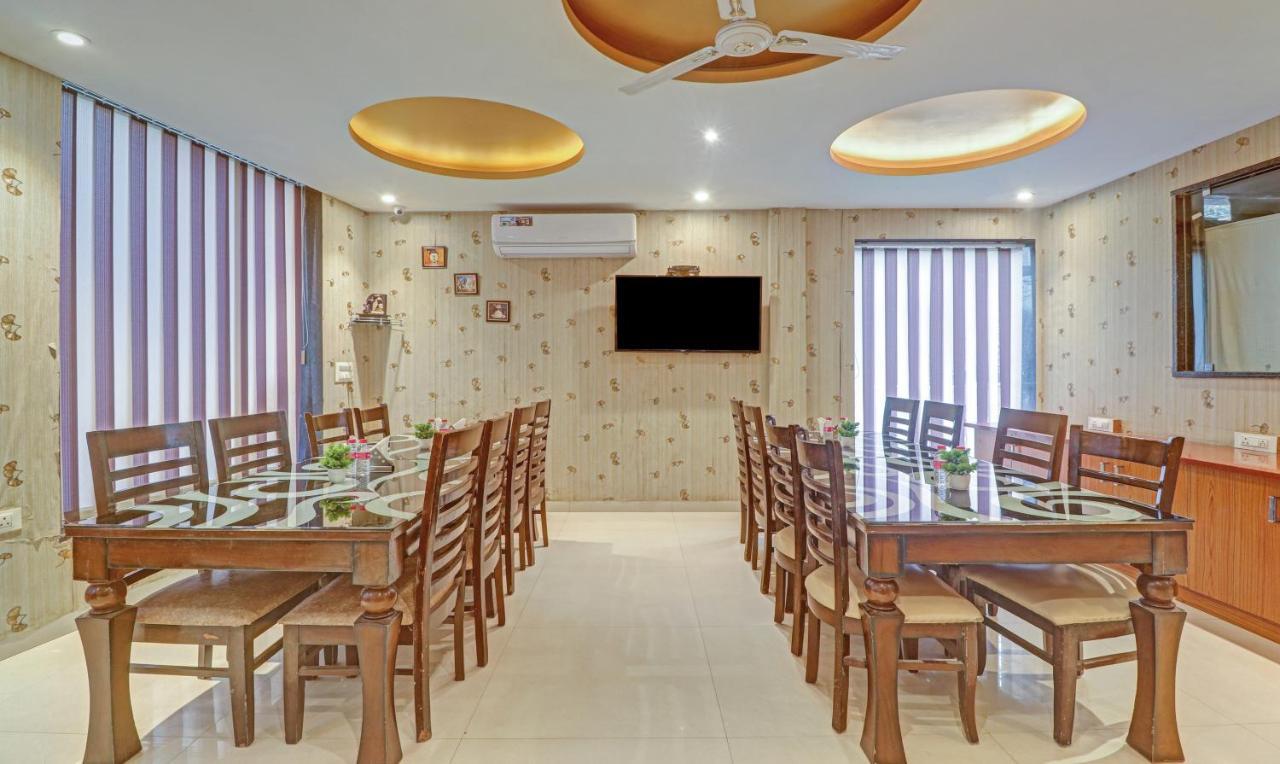 Treebo Trend Paragon Suites Mahipalpur New Delhi Exteriör bild