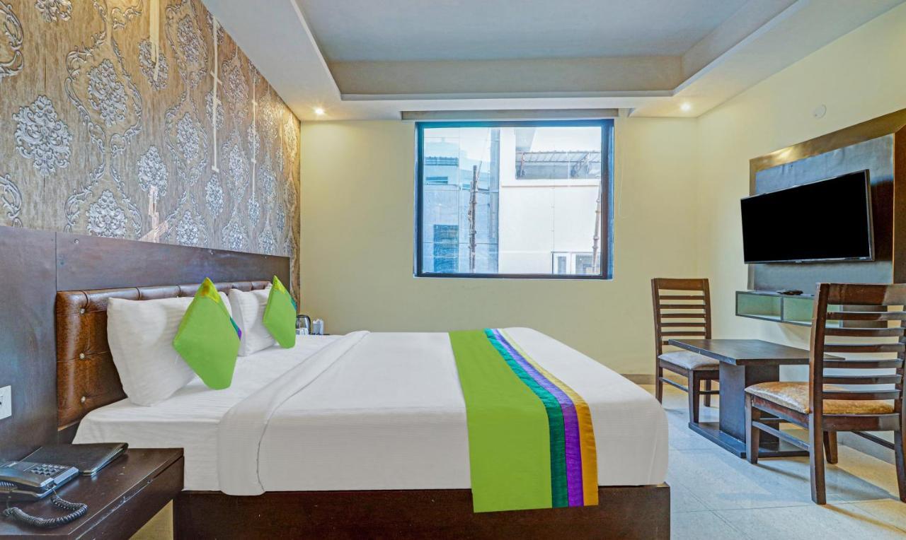 Treebo Trend Paragon Suites Mahipalpur New Delhi Exteriör bild