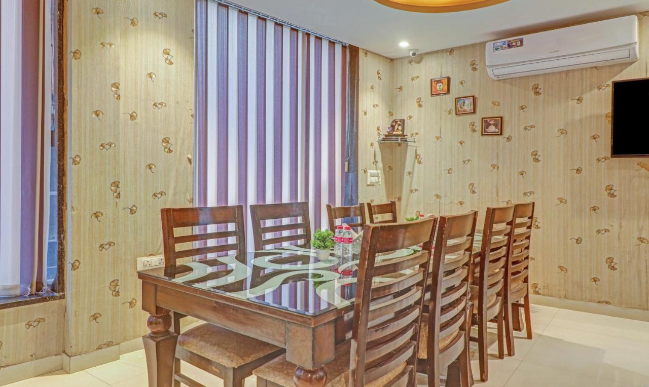Treebo Trend Paragon Suites Mahipalpur New Delhi Exteriör bild